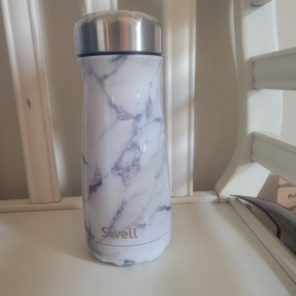16 oz Wide Mouth Swell Bottle